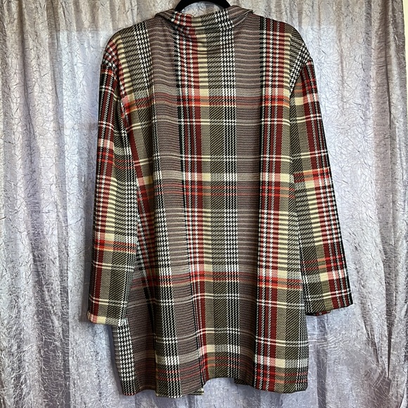 Love Nation Plaid Blazer size 3X - Picture 4 of 5